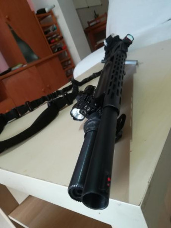Muy buenas,

Con cual de estas dos os quedaríais? 
 
Saludos.

 https://es.winchester.eu/products/shotguns/pump_shotgun/A-WSXPHCAP/A-WSXPHCAP.html 10