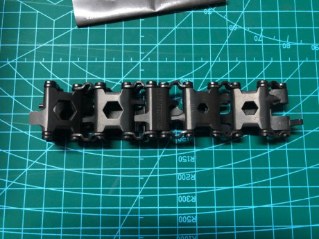Vendo Leatherman Tread, la pulsera multiherramienta, está prácticamente nueva. versión en negro.
Para 00