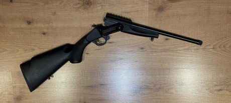 Ardesa 17 HMR monotiro, rosca en la punta homologada, prácticamente sin nada de uso 160€ portes incluidos, 00