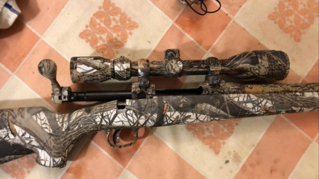 Hola , un amigo vede este rifle es un SAVAGE SNOW CAMO PREDATOR EN calibre 243 vende todo el conjunto 11