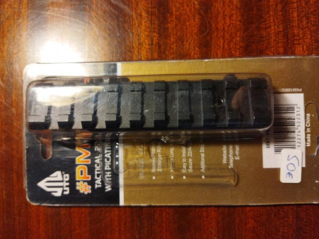 Carril convertidor de 11 a Weber 22
Monturas táctica carril picantilly de 30
Precio 50€ cada uno 00