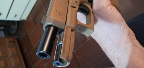 Pues eso, que vendo mi Glock 19X totalmente nueva. No ha disparado ni un tiro.
La compré en Enero de 2021. 11