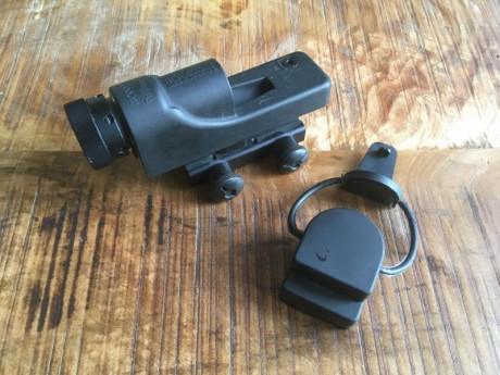 Hola 
Vendo estos dos visores en perfecto estado 
Trijicon RX01NSN Reflex Sight Vendido
Bushnell HOLO 01