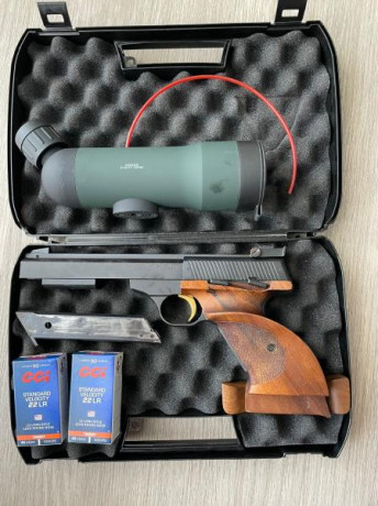 SE VENDE BROWNING INTENACIONAL DEL 22 
EN PERFECTO ESTADO , EL ARMA PERFECTA PARA INICIARSE O  COMPETIR 01