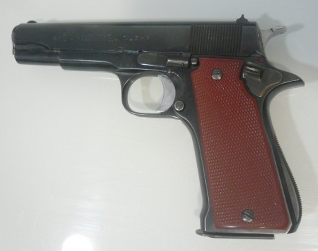 Hola,he abierto este hilo para que todos aquellos que tengais armas Españolas,podais lucirlas aqui con 31