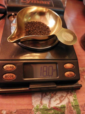 Vendo bascula digital liman 1000xp
Por no utilizar 
Funciona perfectamente
Precio 40€ 
Con envío incluido 40