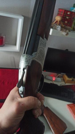 Escopeta miroku sporting/caza, cañón de 71cm con chokes de 4  y 2 con selector de tiro, banda ancha. y 30