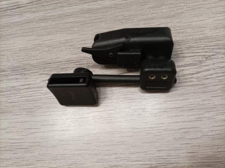 Buenos días,

Vendo funda IPSC para CZ Shadow marca HOPPNER & SCHUMANN modelo X-Change apenas utilizada.

Precio 01