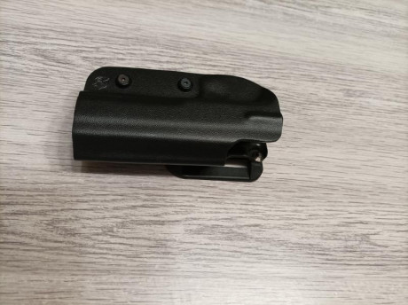 Funda de kydex The Civilian  Ghost modelo ABS para CZ75 SP 01. Con paddle incluido. Como nueva.

Precio: 00