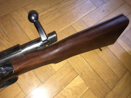 Fabricación canadiense, Long Branch de 1944.

El arma está en Burgos. PREFERIBLE entrega en mano.

Precio 22