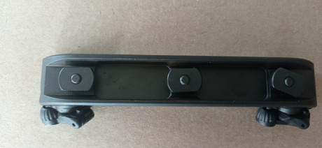 En venta monturas para visor a estrenar ISI Mount para SAUER 303-202, no han llegado a instalarse en rifle. 01