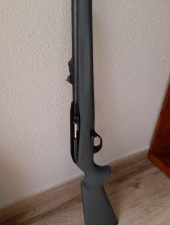 Buenas tardes compañeros.
Un amigo del club de tiro me pide que le ponga a la venta esta carabina semiautomática 02