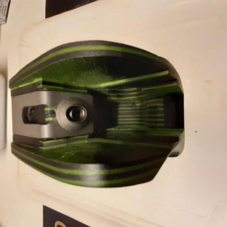 Buenas tardes

Pongo a la venta una cacha Walther SSP nueva, no se ha llegado a poner.

Talla cacha M

El 01