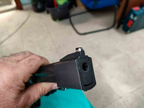 Para un amigo pongo este aviso.
Vendo revólver Manurhin MR .32 MATCH.
Cañon de 6 pulgadas. En perfecto 00