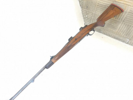 Vendo este rifle, en 375 h&h, es el Heym modelo Safari, precio 2.500 € , bases apel.
El precio nuevo, 01