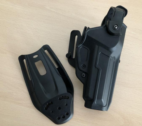 Hola
EN ALMERÍA

Vendo las siguientes fundas antihurto, en perfecto estado:
- RADAR XTREME para Beretta 01