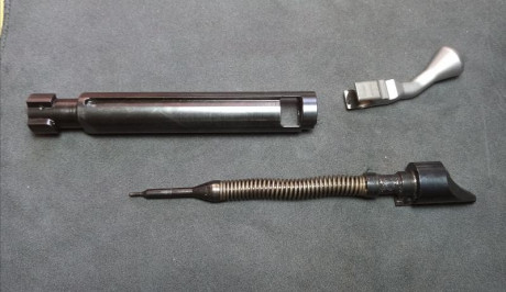 Hola amigos
Tengo un Thompson Venture de cerrojo en calibre 243W con el que estoy muy contento y uso cada 131