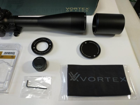 Hola a todos,

Vendo  Visor Vortex Golden Eagle 15-60x52 , SFP, con retícula SCR-1, y corrección por click 20