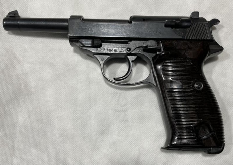La P38 fue la primera pistola de doble acción militar. En venta una Walther P38 fabricada en 1943 para 02