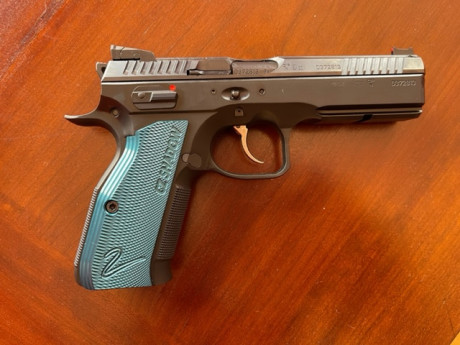 Vendo armar corta calibre 9mm
CZ Shadow 2 azul
Nueva a estrenar, con 3 cargadores y maletín .
Interesados, 00