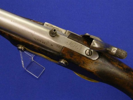 Voy a colocar unas fotos de un arma larga alemana de llave de mecha del siglo XVI. 11