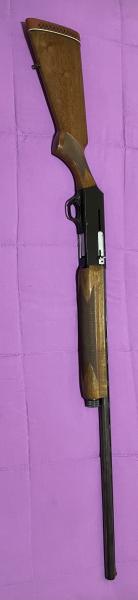 Vendo escopeta Vendo escopeta semiautomática Browning calibre 12, funciona sin interrupciones. Esta en 01