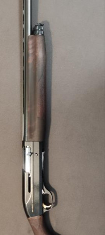 Benelli super 90 , cañon 71 con chokes , maderas al aceite, cañón recién pavonado.
Precio 600€ 02