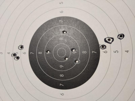 El Mosin-Nagant ..
es un rifle militar accionado por cerrojo, con cargador de cinco proyectiles, que 50