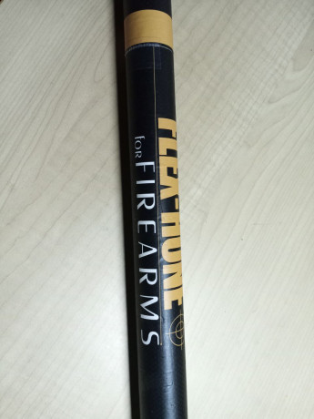 Vendo FLE HONE para pulir recamara en AR15, aceite especial 236ml y varilla

40 euros puesto en casa por 01