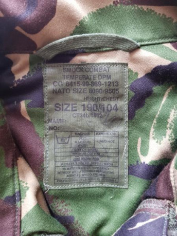 Chaquetón paracaidista británico original. Talla XL.
60  más el envío certificado por correos. 01