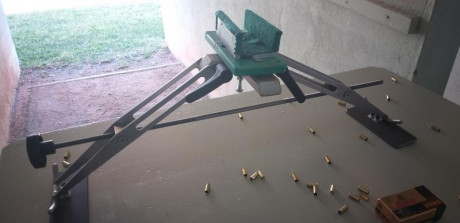 Saludos a todos. Limpiando cosas pongo en venta este bipode. Esta en Valencia ciudad
El precio es de 160 01