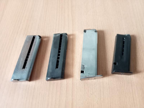 Muy buenas
Vendo estos  cargadores en buen estado y perfecto funcionamiento.
Astra 300 niquelado del 9 02