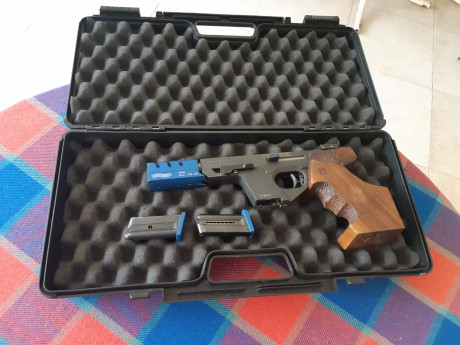 Se vende pistola Walther GSP expert calibre 22 cacha talla m en un gran estado por no utilizar al ser 10