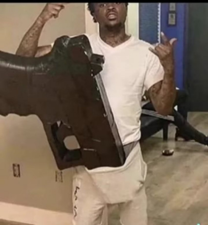 Antes que nada mis condolencias a los familiares de los fallecidos en la cruel masacre ocurrida en Texas. 70