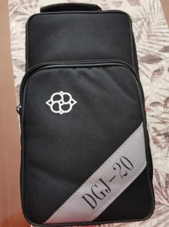 Hola:
Pongo a la venta el  conocido telescopio DJ 20, por su nitidez y tamaño
ideal para el tiro de precision, 10