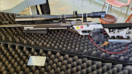 Compañero de Náquera se jubila del 22lr y vende Anschut 2013 690  zurdo  en perfecto estado, acción cuadrada, 30