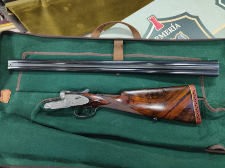 Vendo escopeta ARRIETA  de alta gama en perfecto estado Restaurada por  D.DIEGO GODOY 
Cañon de 71   con 01