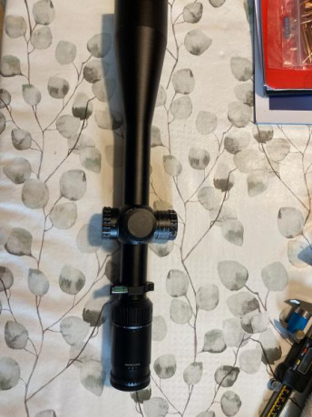 Pues eso vendo un Vortex Golden Eagle 15/60x52 con retícula ECR-1, segundo plano focal y corrección de 11