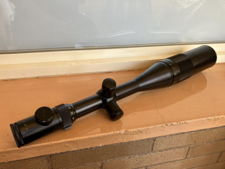 VENDO TRES VISORES:


-VENDIDO-NIGHTFORCE NF-12-42X56 BR.......... 1.250-€ con el parasol incluido ( es 10