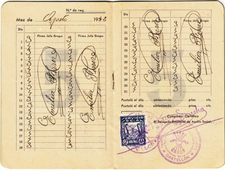  EN RECUERDO Y HOMENAJE A LOS QUE YA NO ESTÁN. 

Si pones en  GOOGLE    PASAPORTES EN LA MEMORIA   da 22
