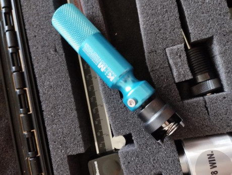 Pues eso, vendo lo que me queda de material de recarga, preguntas y fotos por privado!!!
Graneador Frankford 01