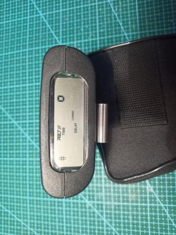 Timer Glock club timer 3 edition.  
En perfecto estado tanto estético como de funcionamiento.
Antes 140€
Ahora 02