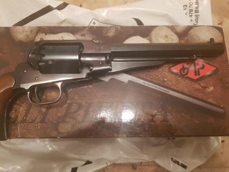Vendo revolver F.LLI PIETTA 1858 NEW MODEL ARMY SHOOTER CAL.44.  Gran revolver con cañon con Estria Progresiva, 02