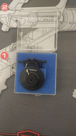 Vendo Diopter Centra por  60€.
PORTES INCLUIDOS
Solo se a usado una vez 00