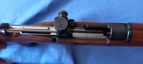 Vendo carl gustav m63 en calibre 6,5x55 con diopter elit.tiene corea de tiro de cuero con interior antideslizante 00
