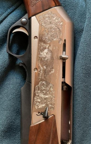 Pongo a la venta esta preciosidad de Rifle , comprado en 2021 por capricho, sin uso , no ha disparado. 01