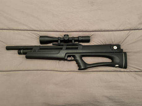 Vendo carabina semiautomática Huben K1 del 5,5 esta en perfecto estado, potencia 24 julios regulable, 02