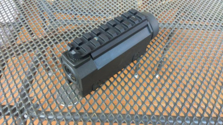 Vendo este visor, es la óptica militar Hensoldt de 3 aumentos que lleva el G36, versión adaptable a cualquier 01