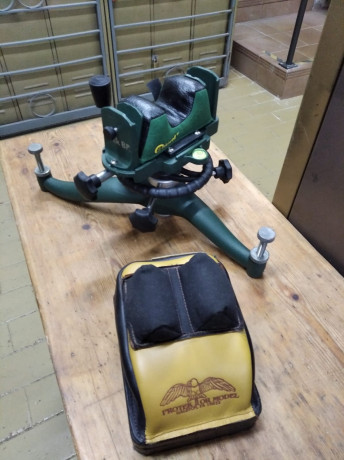 Vendo torreta y saco para tiro, Bench Rech.
En perfecto estado. Vendo por no usar.
Soy socio del Club 00