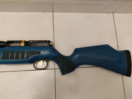 Me han dejado está carabina para vender por fallecimiento del propietario. Es una Cometa Lynx.
En calibre 02